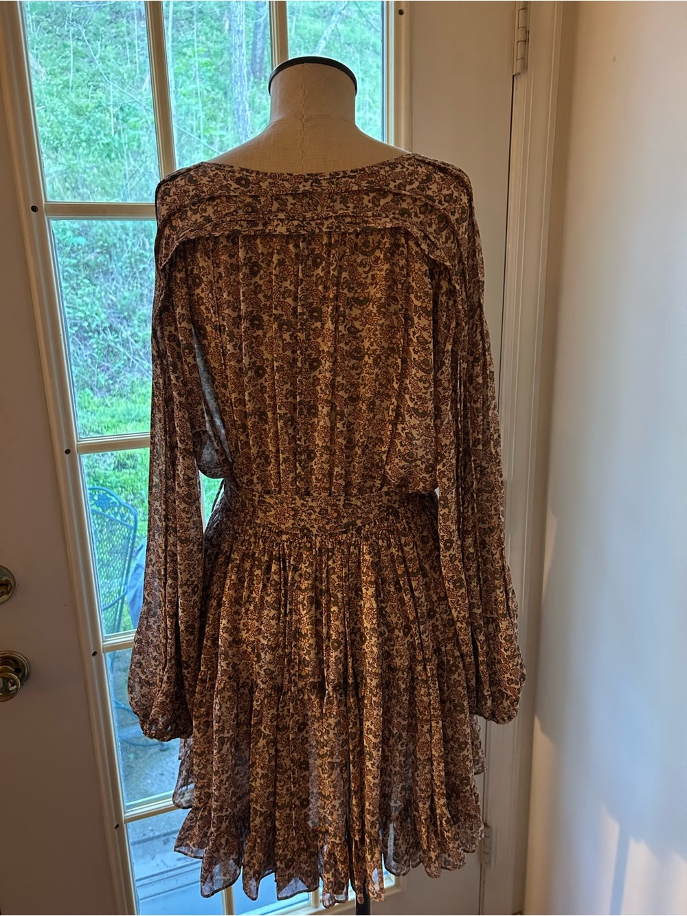 o.p.t Pink Lea romantic floral lightweight mini dress. Garden parties, outings. - Picture 7 of 9
